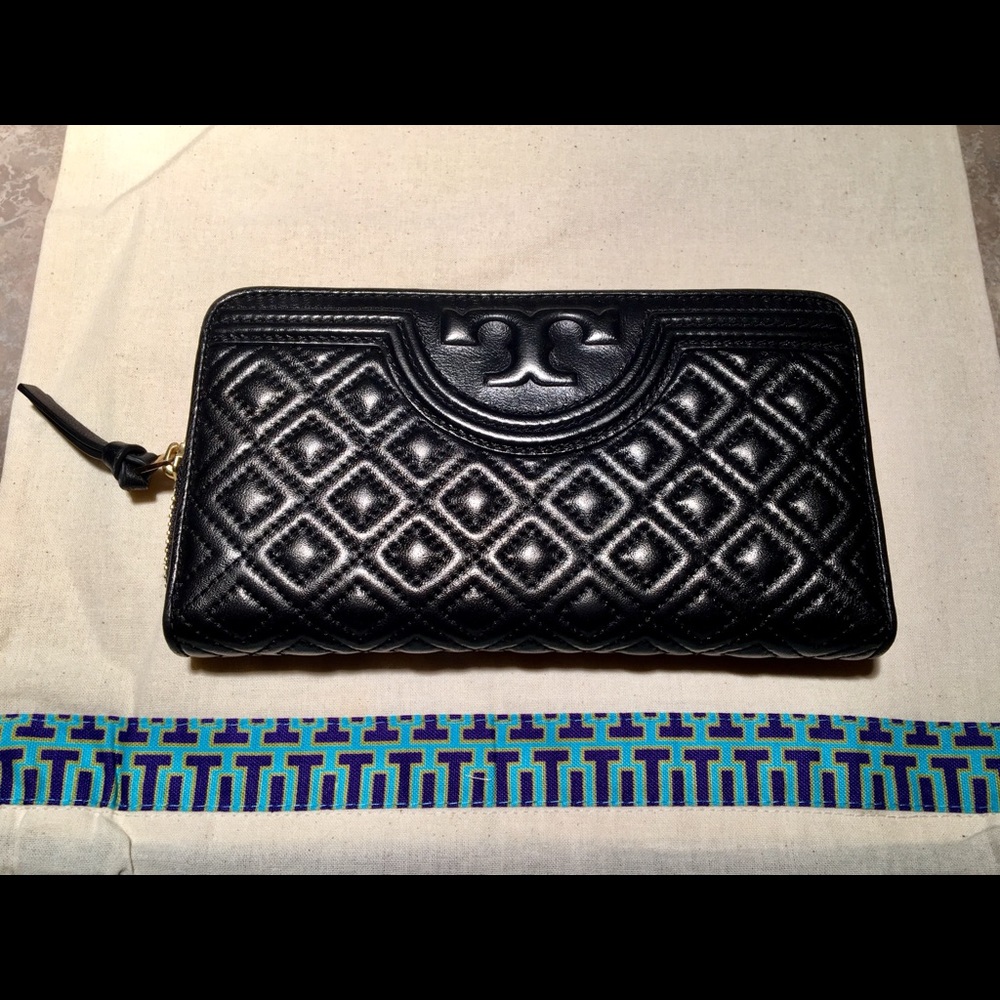 Tory Burch Black Quilted Fleming Zip Around Wallet